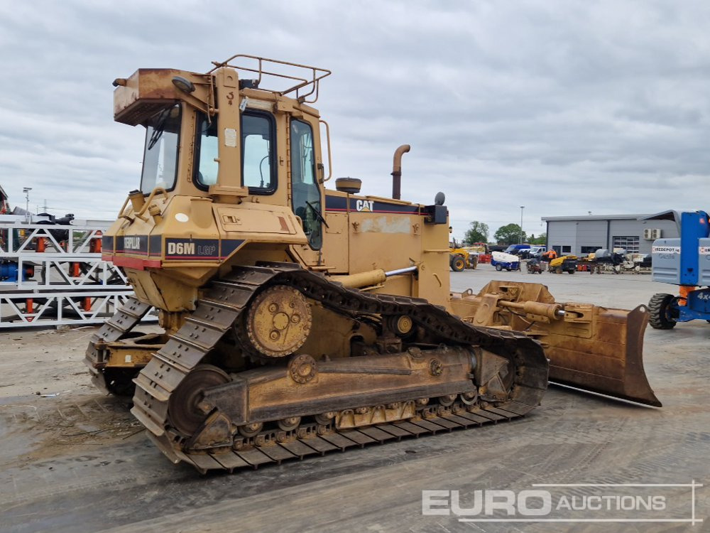 CAT D6M LGP - Buldôzer: foto 5 CAT D6M LGP - Buldôzer: foto 5