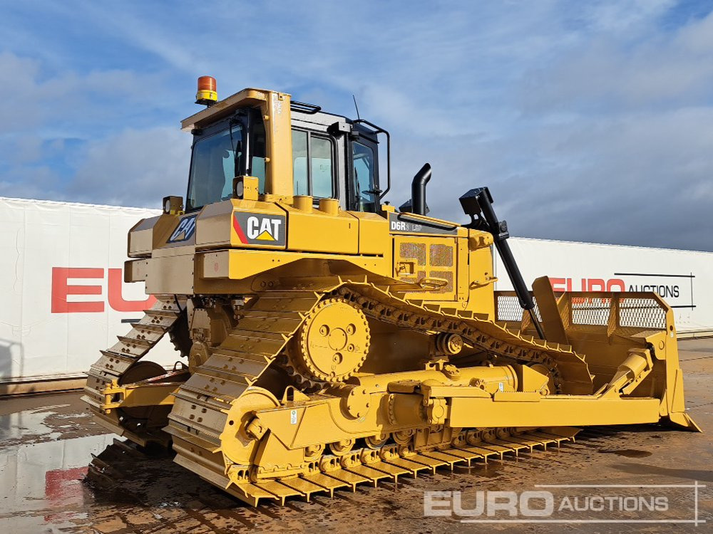 CAT D6R LGP-III - Buldôzer: foto 5 CAT D6R LGP-III - Buldôzer: foto 5