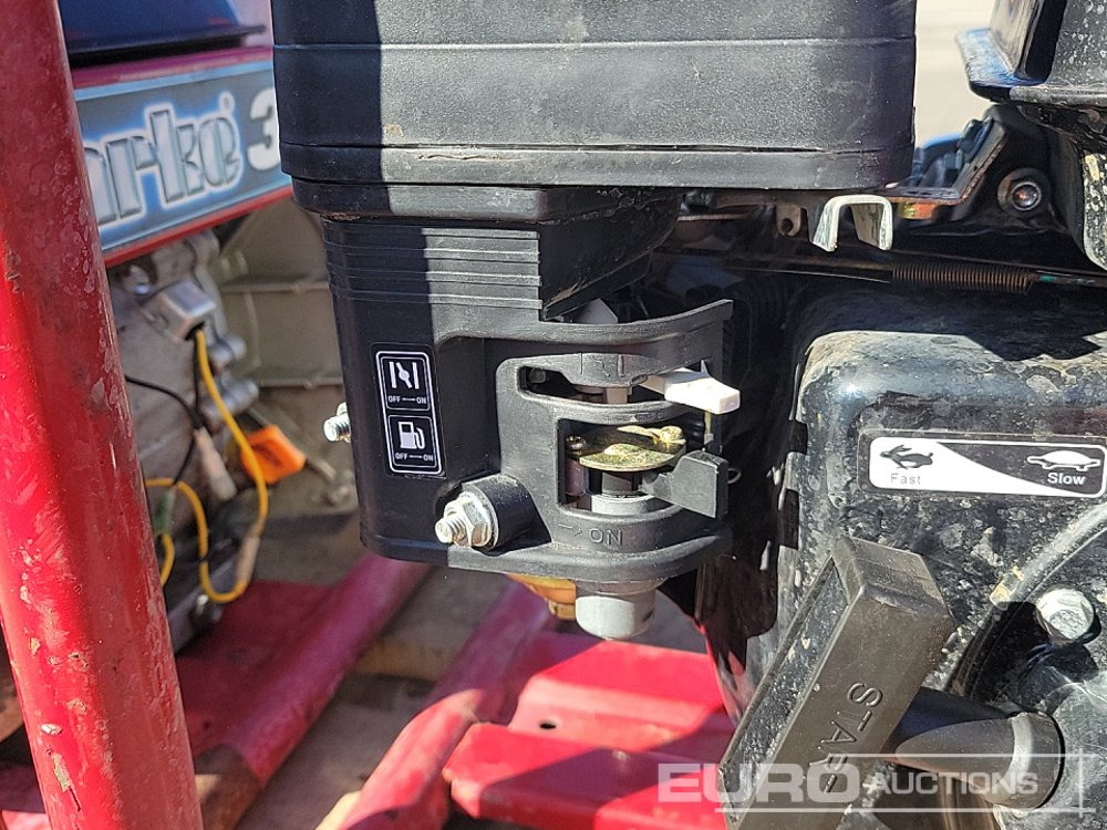 Bomba de água Clarke Petrol 3" Water Pump (2 of): foto 10