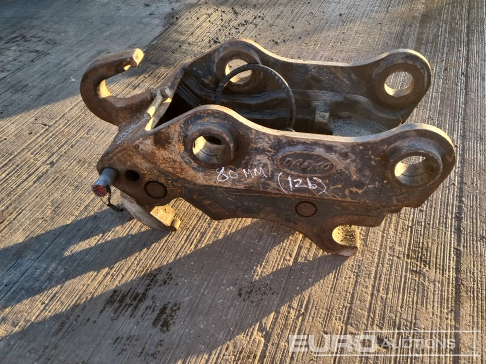 Acoplamento rápido Daemo Hydraulic Quick Hitch 80mm Pin to suit 20 Ton Excavator: foto 6