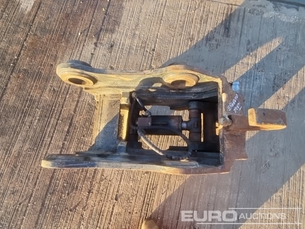 Acoplamento rápido Daemo Hydraulic Quick Hitch 80mm Pin to suit 20 Ton Excavator: foto 9