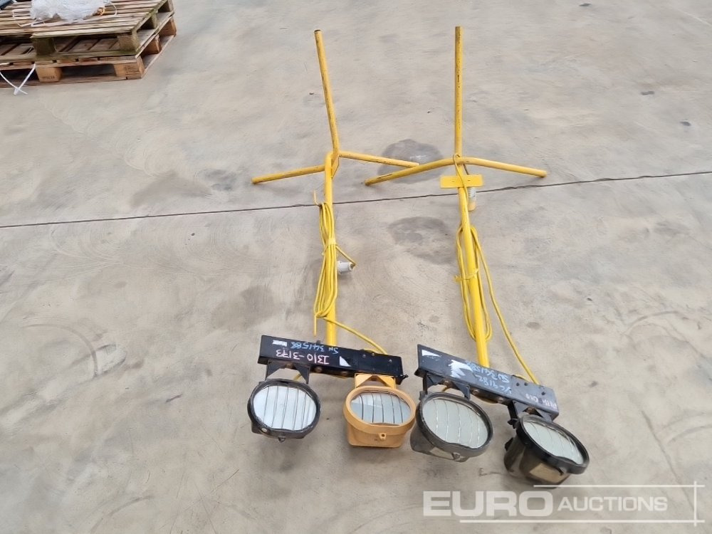 Defender 110 Volt Tripod Work Light (2 of) - Equipamento de construção: foto 4 Defender 110 Volt Tripod Work Light (2 of) - Equipamento de construção: foto 4