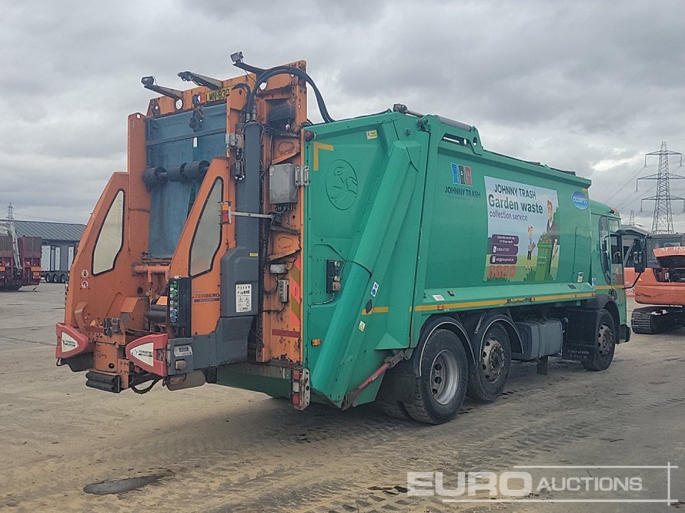 Dennis 6x2 Mid Lift Refuse Lorry, 360 Camera, Automatic Gearbox - Caminhão de lixo: foto 5 Dennis 6x2 Mid Lift Refuse Lorry, 360 Camera, Automatic Gearbox - Caminhão de lixo: foto 5