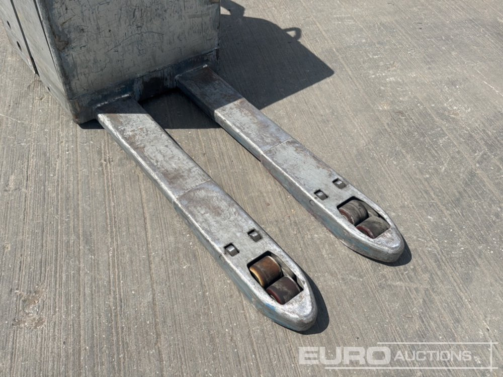 2015 Still EXU-SF20 - Equipamento de movimentação: foto 5 2015 Still EXU-SF20 - Equipamento de movimentação: foto 5