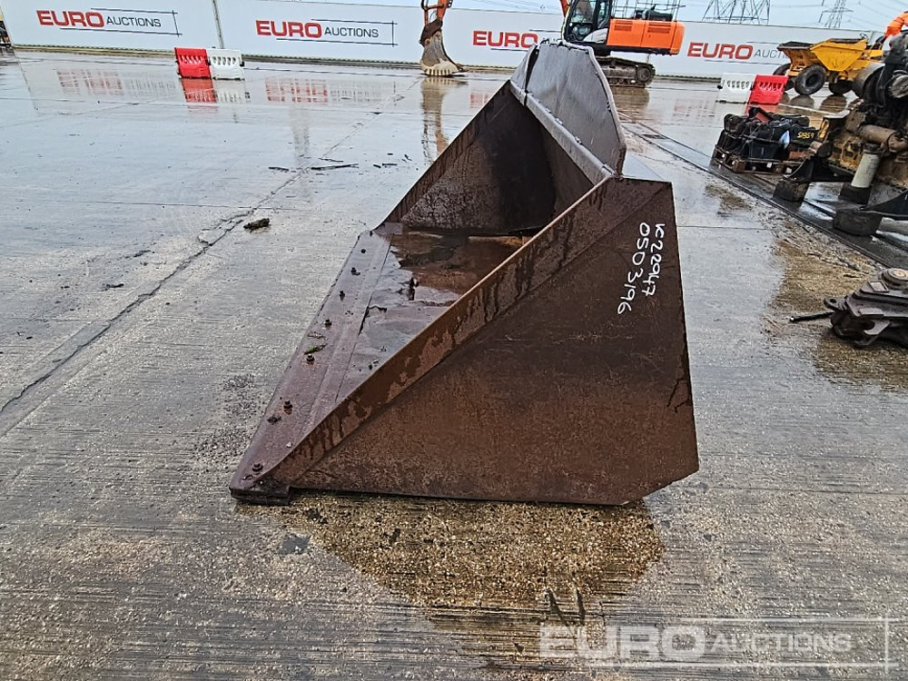 96" Loading Bucket to suit Merlo Telehandler - Equipamento de movimentação: foto 4 96" Loading Bucket to suit Merlo Telehandler - Equipamento de movimentação: foto 4