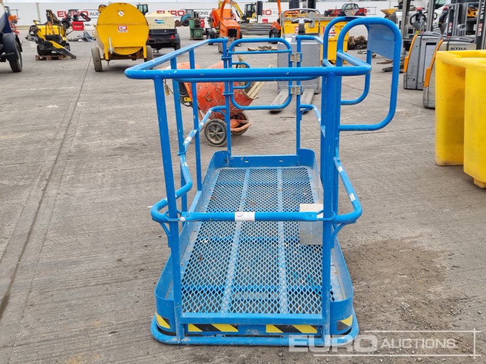Genie Man Basket to suit Boom Lift - Equipamento de movimentação: foto 2 Genie Man Basket to suit Boom Lift - Equipamento de movimentação: foto 2