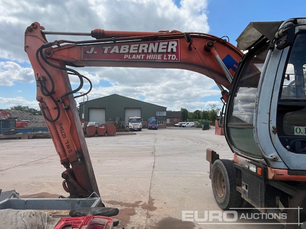 Escavadeira de rodas Fiat Hitachi EX135W: foto 6