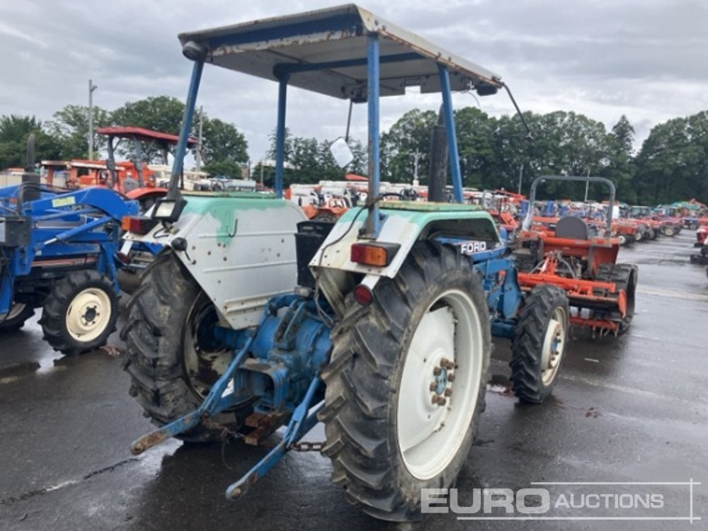 Ford New Holland 4630 - Trator: foto 3 Ford New Holland 4630 - Trator: foto 3