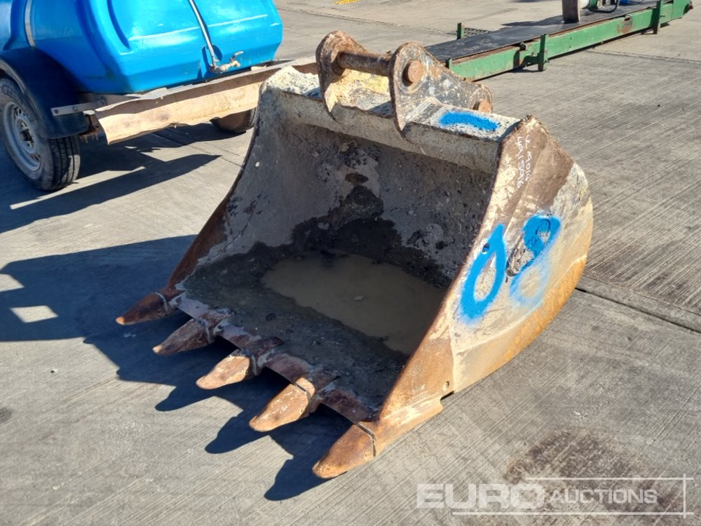 Geith 48" Digging Bucket 65mm Pin to suit 13 Ton Excavator - Balde: foto 1 Geith 48" Digging Bucket 65mm Pin to suit 13 Ton Excavator - Balde: foto 1