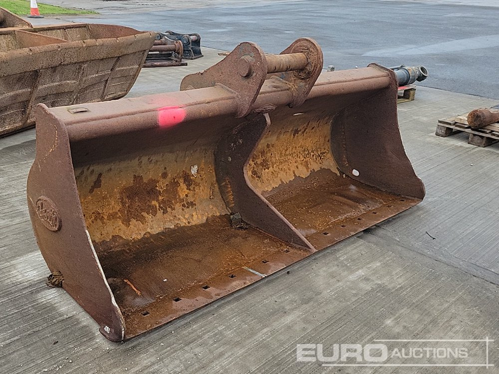 Balde Geith 84" Ditching Bucket 80mm Pin to suit 20 Ton Excavator: foto 7