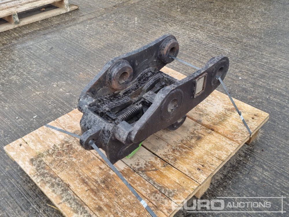 Geith QH 45mm Pin to suit 4-6 Ton Excavator - Acoplamento rápido: foto 1 Geith QH 45mm Pin to suit 4-6 Ton Excavator - Acoplamento rápido: foto 1