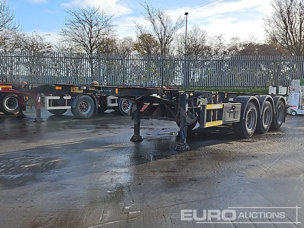 Groenewegen Tri Axle Skeleton Trailer, Twist & Lock - Semi-reboque plataforma/ Caixa aberta: foto 1 Groenewegen Tri Axle Skeleton Trailer, Twist & Lock - Semi-reboque plataforma/ Caixa aberta: foto 1