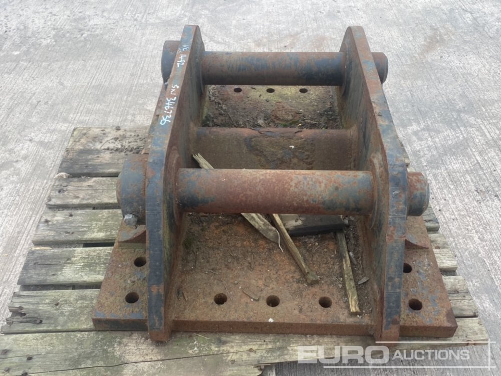 Hammer Headstock 110mm Pin to suit 50 Ton Excavator - Martelo hidráulico: foto 4 Hammer Headstock 110mm Pin to suit 50 Ton Excavator - Martelo hidráulico: foto 4
