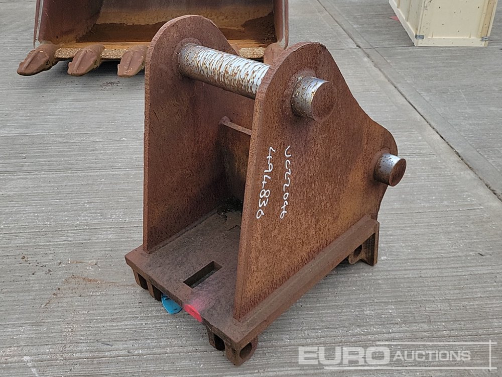 Headstock 100mm Pin to suit 40 Ton Excavator - Martelo hidráulico: foto 1 Headstock 100mm Pin to suit 40 Ton Excavator - Martelo hidráulico: foto 1