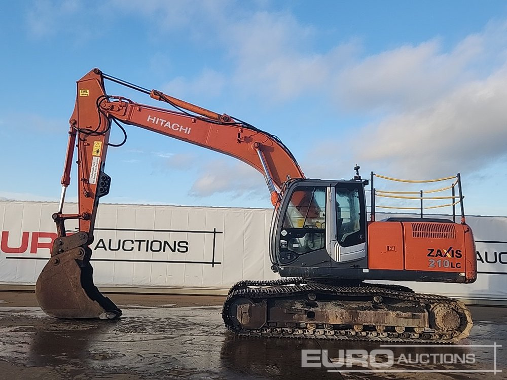 Hitachi ZX210LC-3 - Escavadora de rastos: foto 2 Hitachi ZX210LC-3 - Escavadora de rastos: foto 2