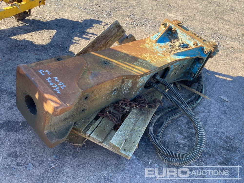 Hydraulic Breaker 65mm Pin to suit 13 Ton Excavator - Martelo hidráulico: foto 1 Hydraulic Breaker 65mm Pin to suit 13 Ton Excavator - Martelo hidráulico: foto 1