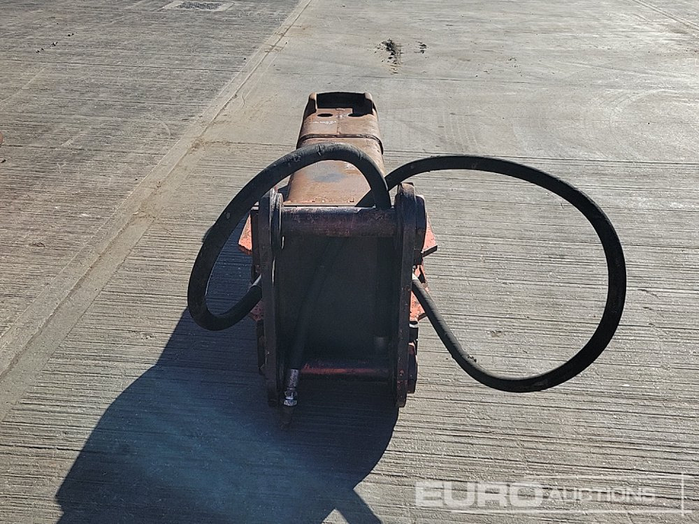 Hydraulic Breaker 80mm Pin to suit 20 Ton Excavator - Martelo hidráulico: foto 4 Hydraulic Breaker 80mm Pin to suit 20 Ton Excavator - Martelo hidráulico: foto 4