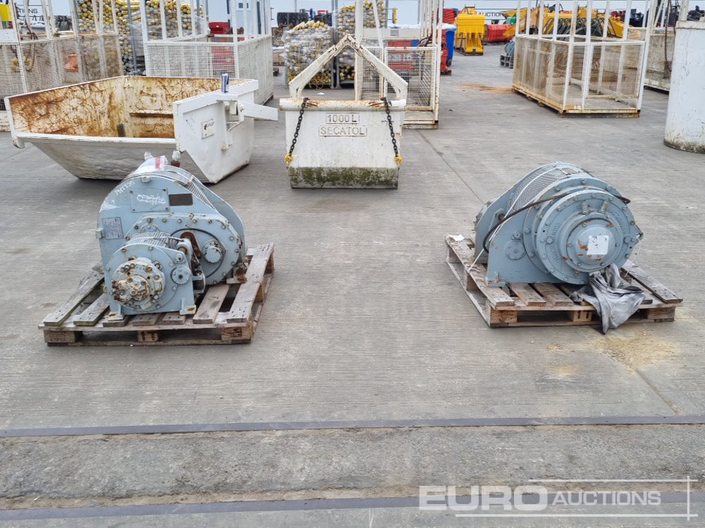 Hydraulic Winch (2 of) - Molinete: foto 2 Hydraulic Winch (2 of) - Molinete: foto 2
