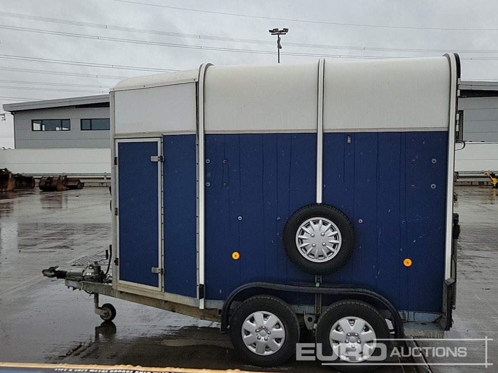 Ifor Williams 2.34 TON - Reboque porta máquinas: foto 2 Ifor Williams 2.34 TON - Reboque porta máquinas: foto 2