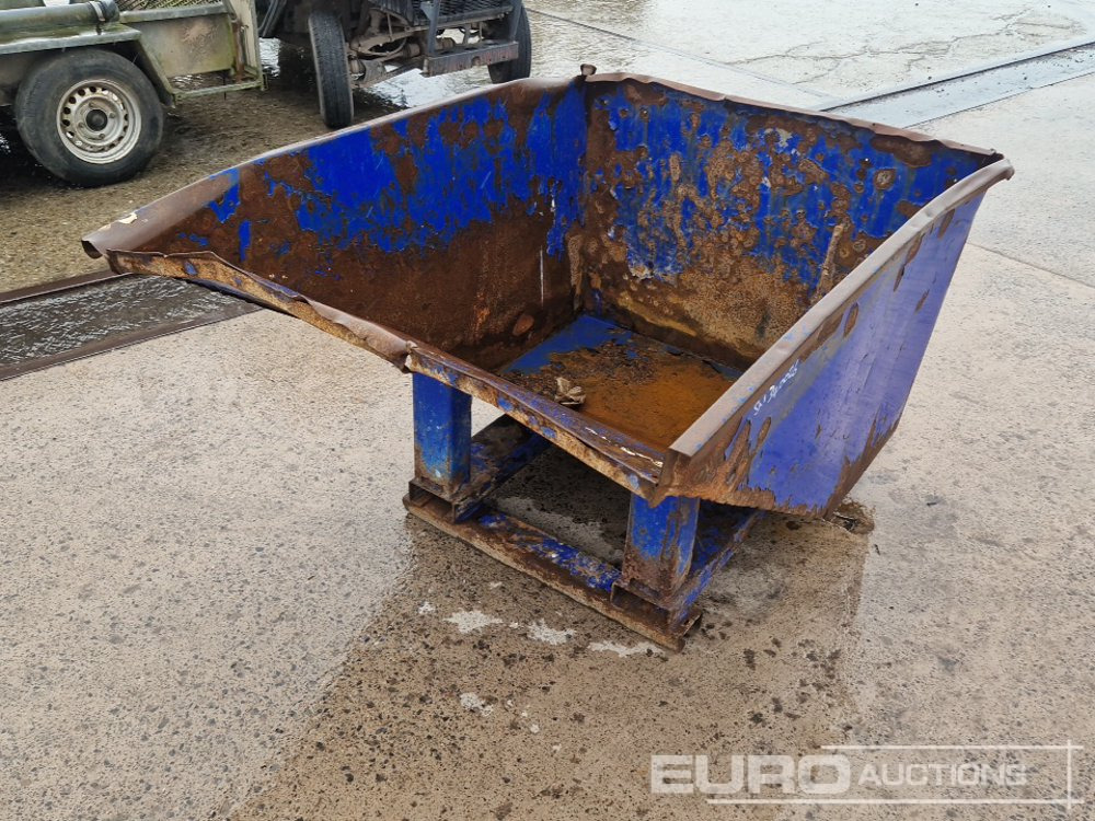 Inticta Tipping Skip to suit Telehandler - Contentor basculante: foto 1 Inticta Tipping Skip to suit Telehandler - Contentor basculante: foto 1