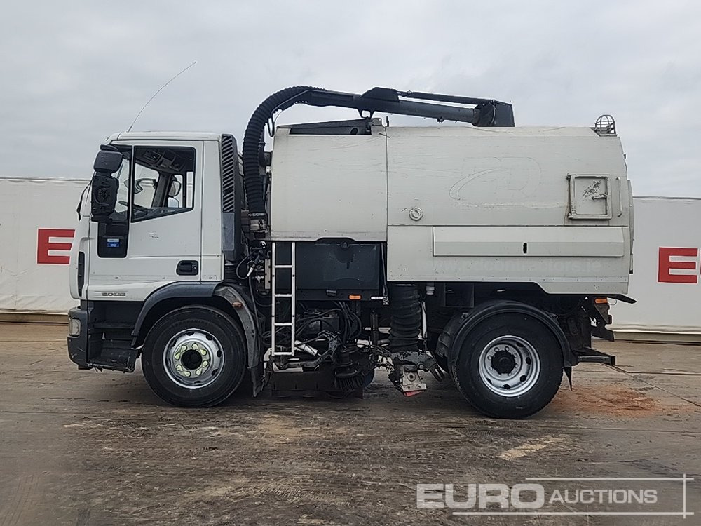 Iveco Eurocargo - Varredora urbana: foto 2 Iveco Eurocargo - Varredora urbana: foto 2
