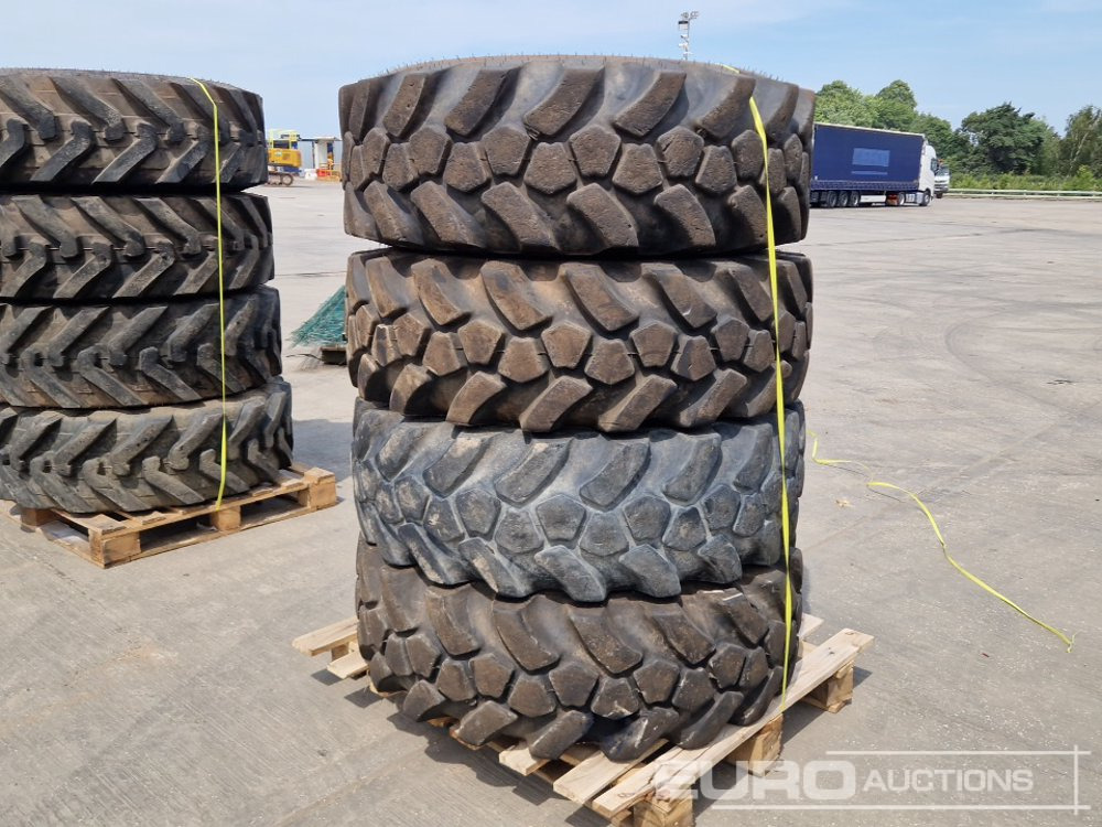 JCB 15.5-25 L-2 Tyre (4 of) - Pneu: foto 3 JCB 15.5-25 L-2 Tyre (4 of) - Pneu: foto 3