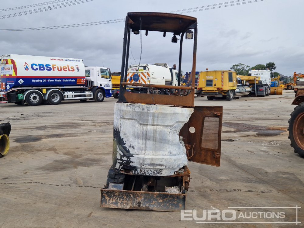 JCB 16C-1 - Mini escavadeira: foto 4 JCB 16C-1 - Mini escavadeira: foto 4