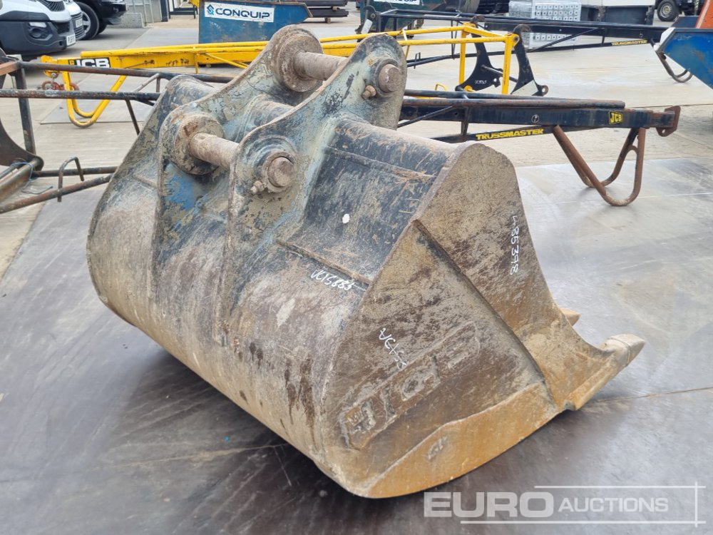 JCB 60" Digging Bucket 80mm Pin to suit 20 Ton Excavator - Balde: foto 5 JCB 60" Digging Bucket 80mm Pin to suit 20 Ton Excavator - Balde: foto 5