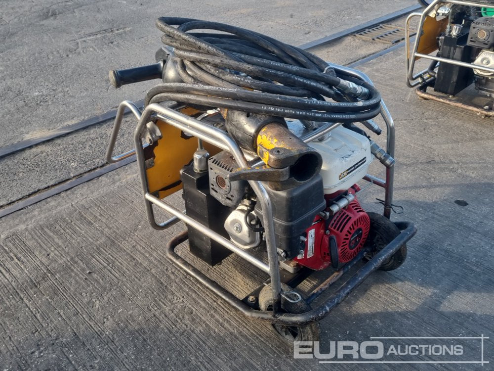 JCB Beaver - Máquina de asfalto: foto 3 JCB Beaver - Máquina de asfalto: foto 3