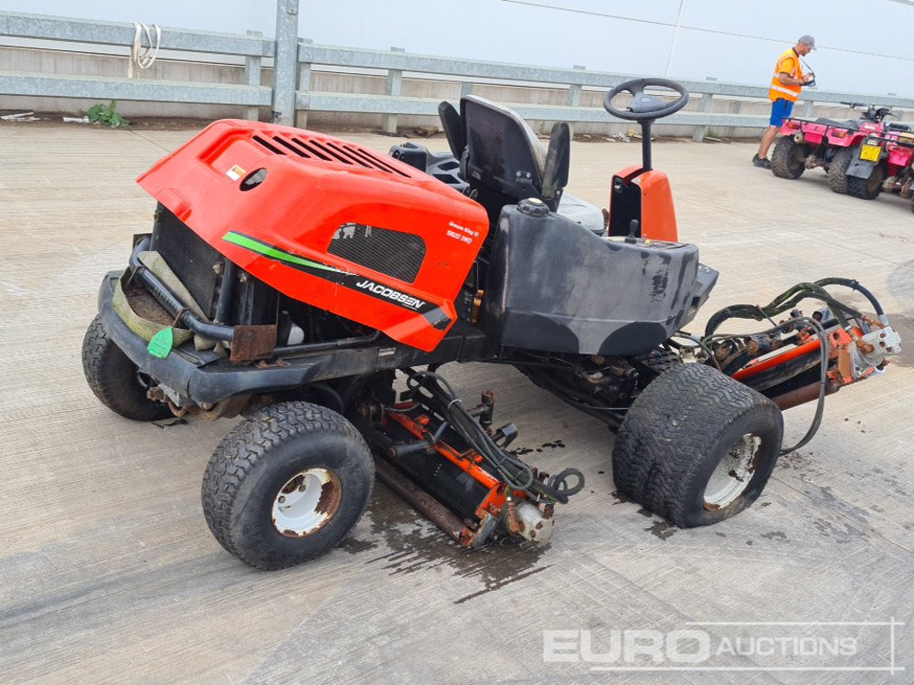 Jacobsen Diesel Ride on 5 Gang Lawnmower (Parts Missing) - Cortador de grama: foto 5 Jacobsen Diesel Ride on 5 Gang Lawnmower (Parts Missing) - Cortador de grama: foto 5