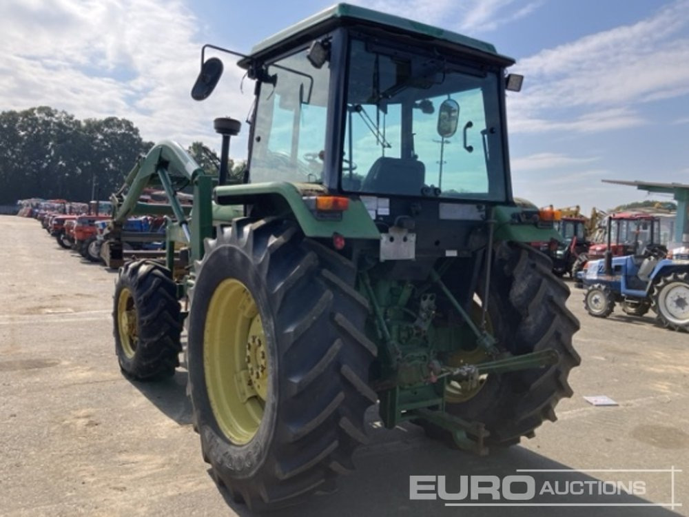 John Deere 3050 - Trator: foto 4 John Deere 3050 - Trator: foto 4