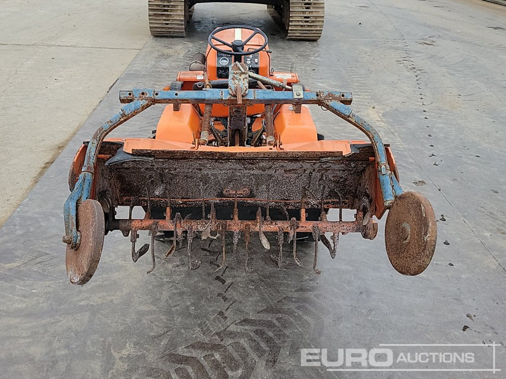 Kubota B1200 - Mini trator: foto 4 Kubota B1200 - Mini trator: foto 4