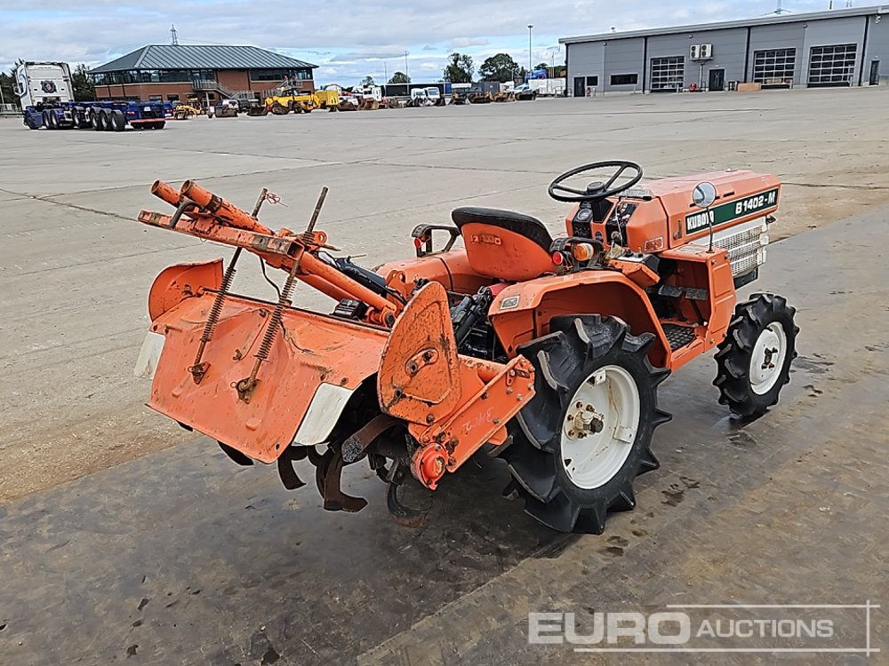 Kubota B1402-M - Mini trator: foto 5 Kubota B1402-M - Mini trator: foto 5