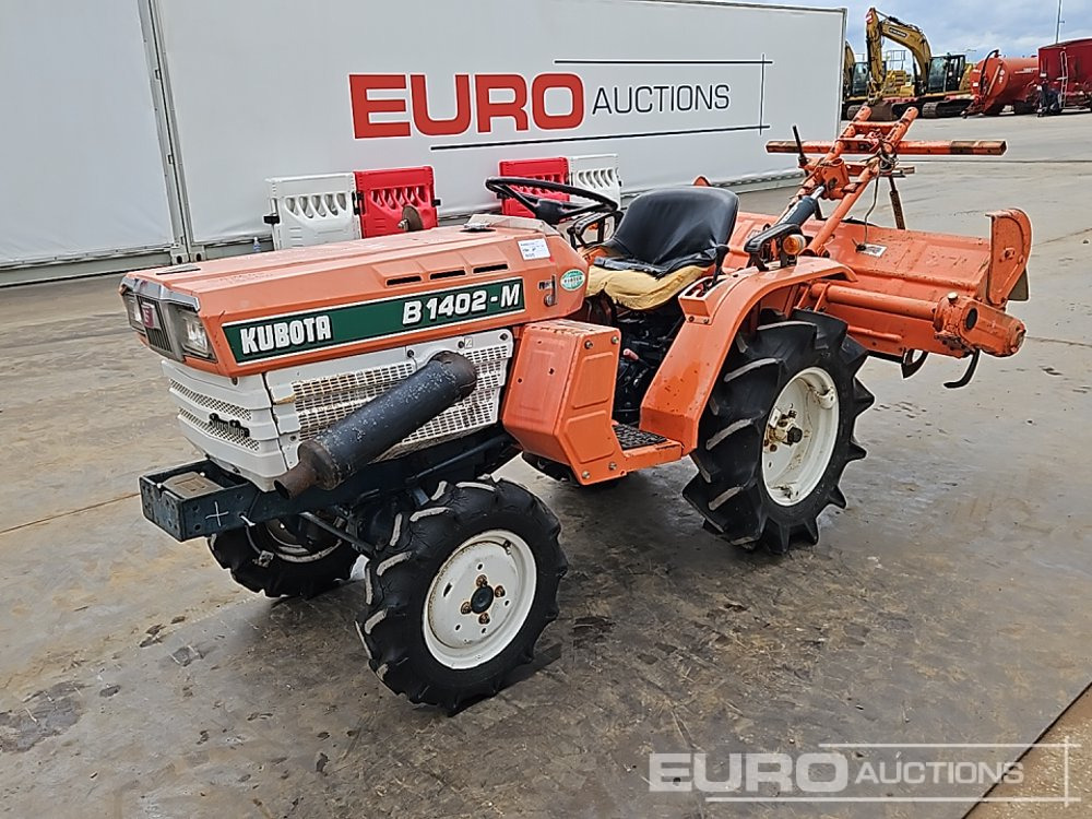 Kubota B1402-M - Mini trator: foto 1 Kubota B1402-M - Mini trator: foto 1
