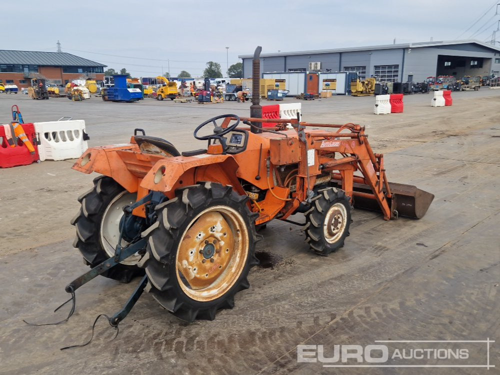 Kubota L1802DT - Mini trator: foto 5 Kubota L1802DT - Mini trator: foto 5