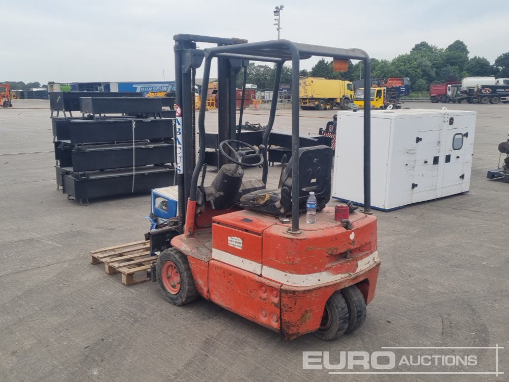 Linde E12 - Empilhadeira elétrica: foto 3 Linde E12 - Empilhadeira elétrica: foto 3