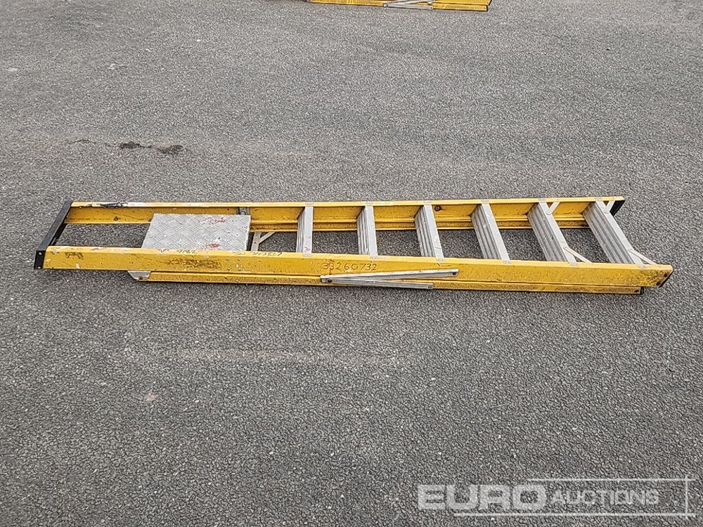 Equipamento de construção Lyte 7 Tread Fibreglass Step Ladder: foto 6