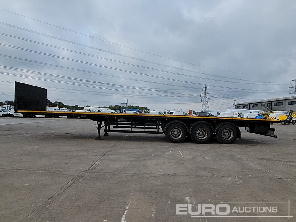 M&G Tri Axle Flatbed Trailer, Twist Locks - Semi-reboque plataforma/ Caixa aberta: foto 2 M&G Tri Axle Flatbed Trailer, Twist Locks - Semi-reboque plataforma/ Caixa aberta: foto 2