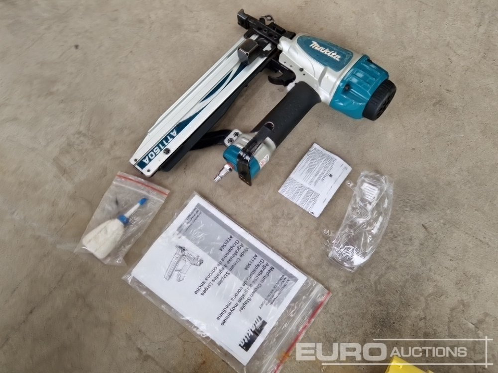 Makita AT1150A Pneumatic Nailer (Body Only) - Equipamento de construção: foto 3 Makita AT1150A Pneumatic Nailer (Body Only) - Equipamento de construção: foto 3