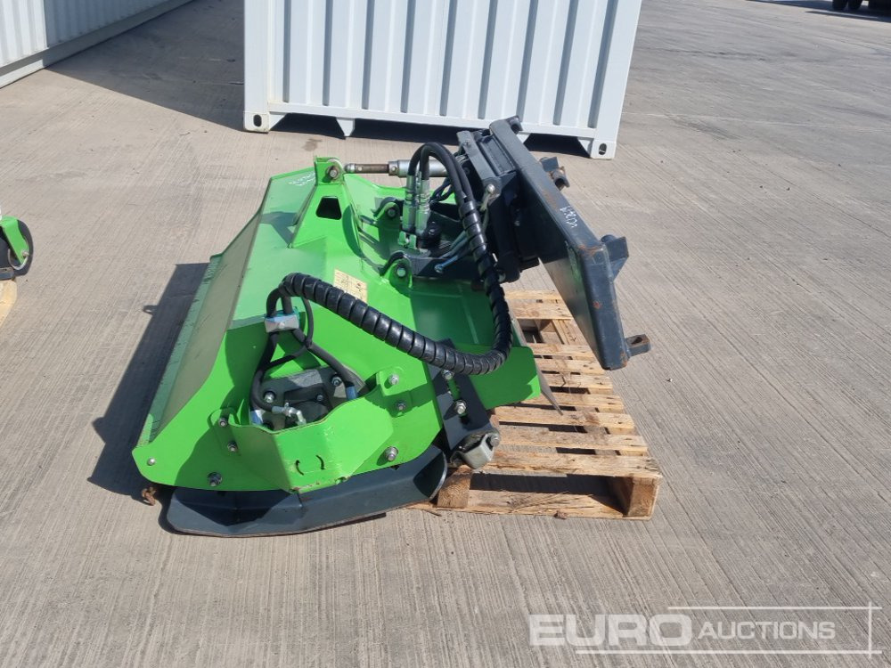 2018 Avant Hydraulic Flail Mower to suit Compact Wheeled Loader - Máquina agrícola: foto 2 2018 Avant Hydraulic Flail Mower to suit Compact Wheeled Loader - Máquina agrícola: foto 2