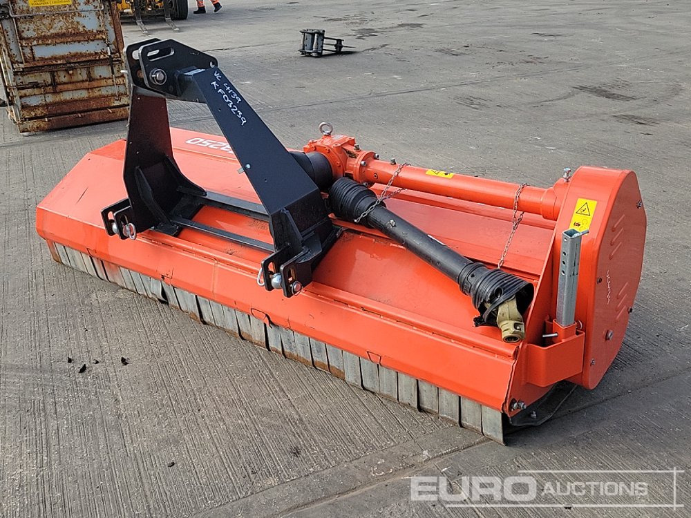 2022 Kubota SE3250 - Máquina agrícola: foto 1 2022 Kubota SE3250 - Máquina agrícola: foto 1