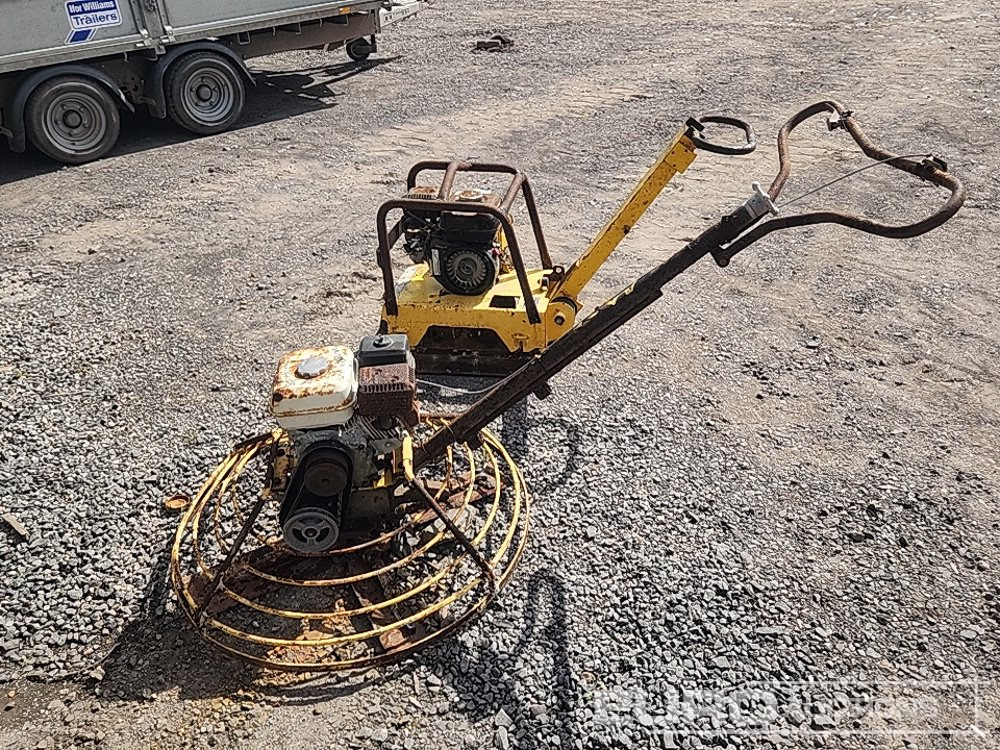 Masalta Petrol Power Float & Compaction Plate, Honda Engine (Spares)(2 of) - Máquina de asfalto: foto 2 Masalta Petrol Power Float & Compaction Plate, Honda Engine (Spares)(2 of) - Máquina de asfalto: foto 2
