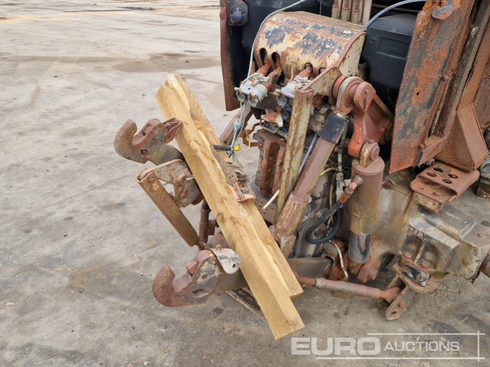 Trator Massey Ferguson 4WD Tractor, 3 Spool Valve (Spares): foto 26