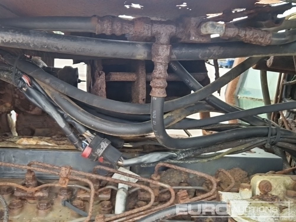 Trator Massey Ferguson 4WD Tractor, 3 Spool Valve (Spares): foto 17