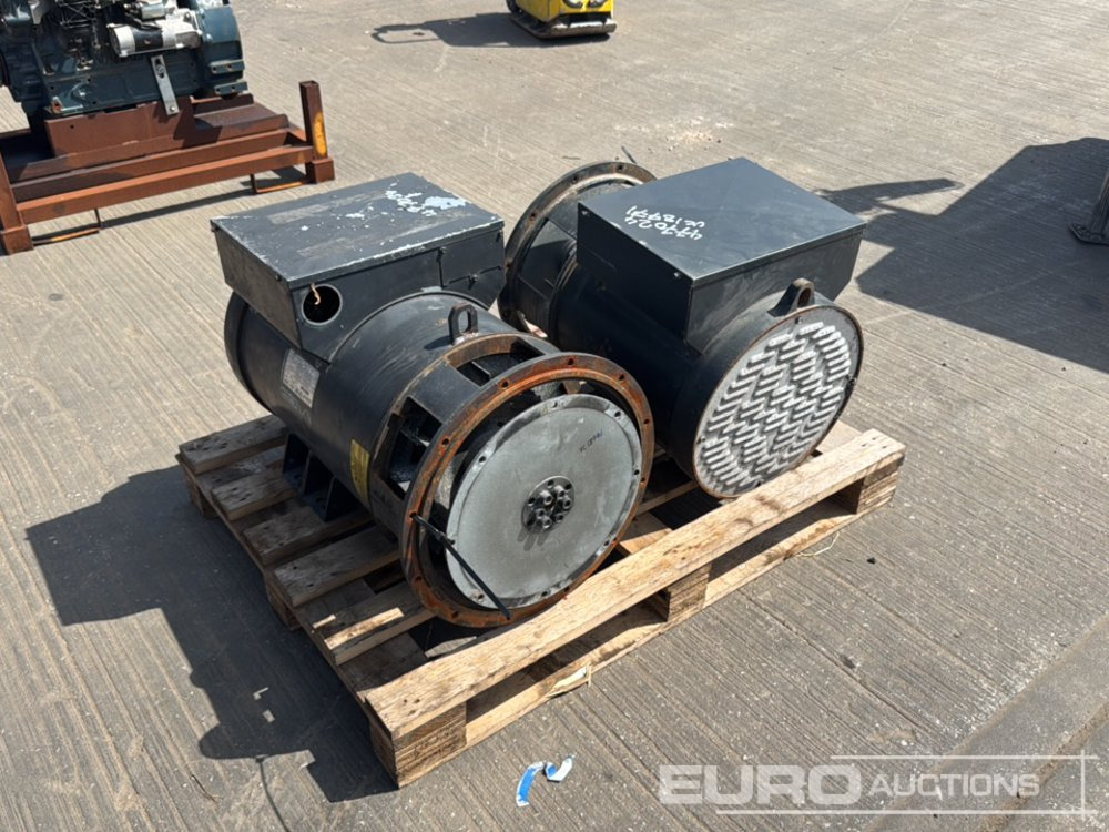 Meccalte Alternator (2 of) - Gerador elétrico: foto 1 Meccalte Alternator (2 of) - Gerador elétrico: foto 1
