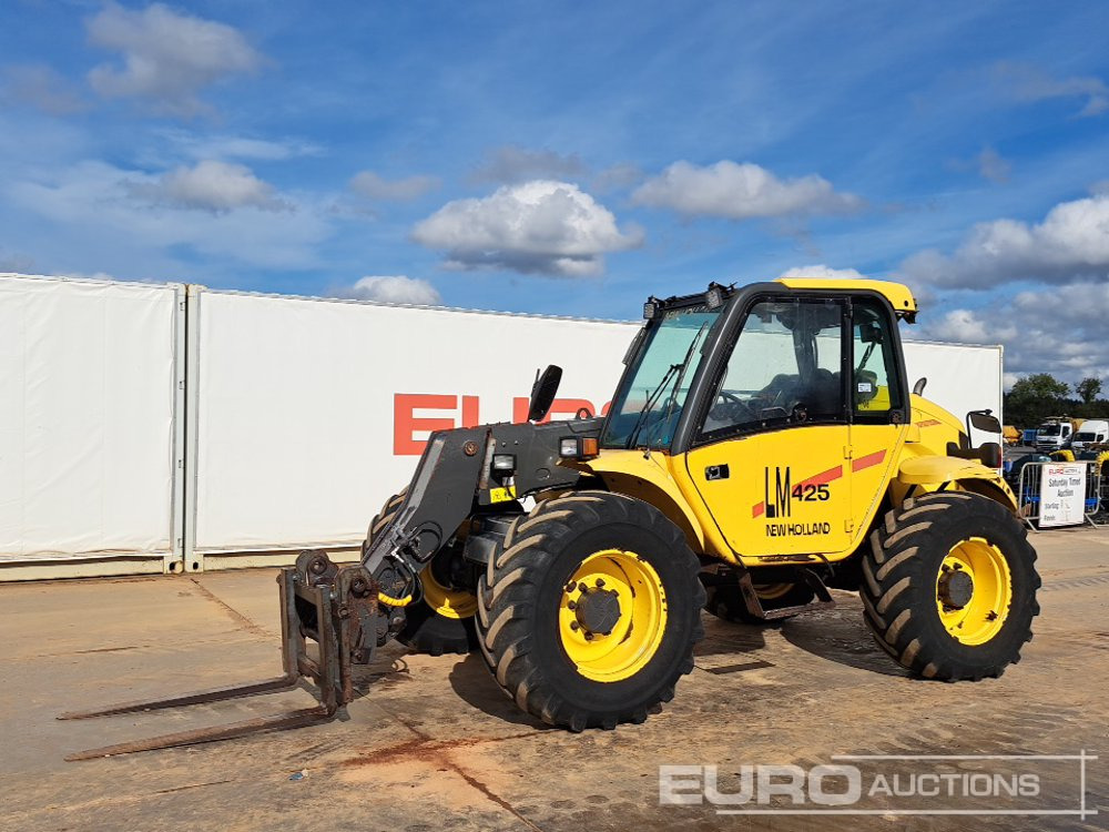 New Holland LM425A - Empilhador telescópico: foto 1 New Holland LM425A - Empilhador telescópico: foto 1