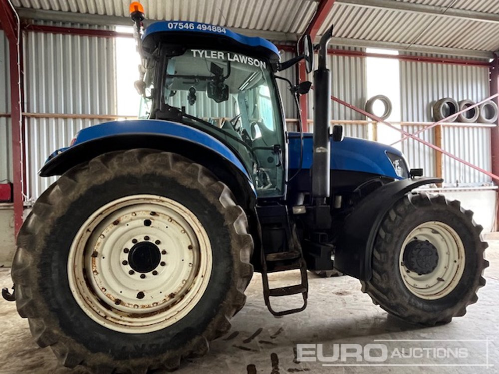 New Holland T7030 - Trator: foto 5 New Holland T7030 - Trator: foto 5