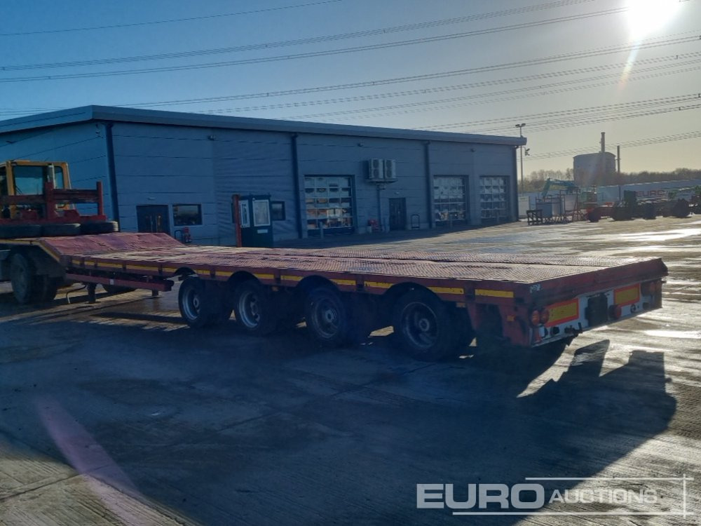 Nooteboom 4 Axle Extendable Low Loader Trailer, Twin Axle Rear Steer, Out Riggers - Camião de caixa aberta/ Plataforma: foto 3 Nooteboom 4 Axle Extendable Low Loader Trailer, Twin Axle Rear Steer, Out Riggers - Camião de caixa aberta/ Plataforma: foto 3