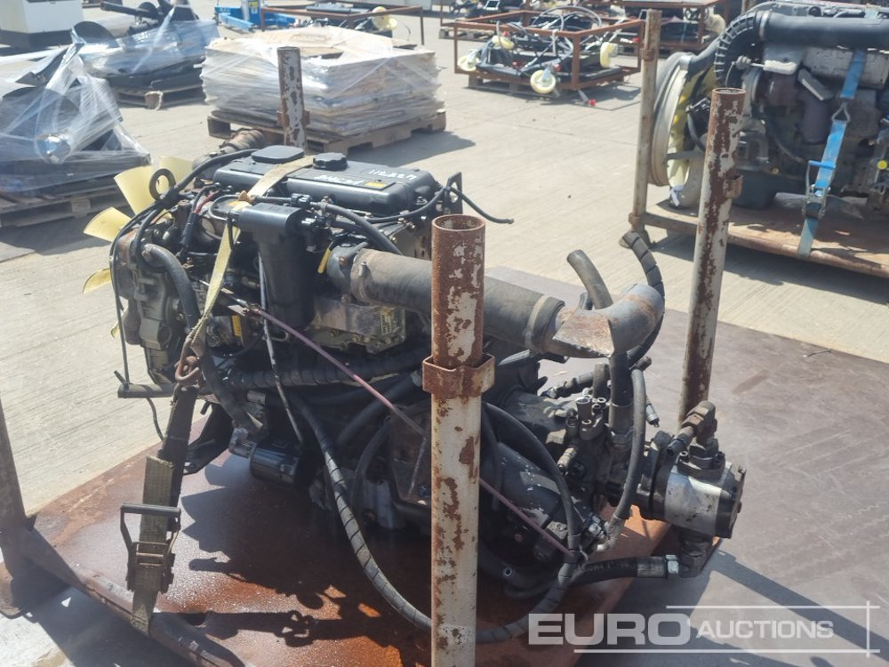 Perkins 4 Cylinder Engine, Gearbox, Pump - Motor: foto 3 Perkins 4 Cylinder Engine, Gearbox, Pump - Motor: foto 3