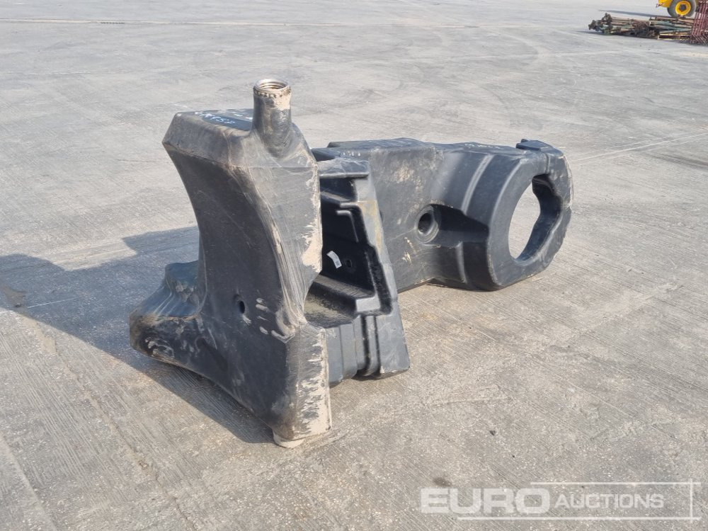 Plastic Fuel Tank to suit John Deere Tractor - Equipamento de construção: foto 1 Plastic Fuel Tank to suit John Deere Tractor - Equipamento de construção: foto 1
